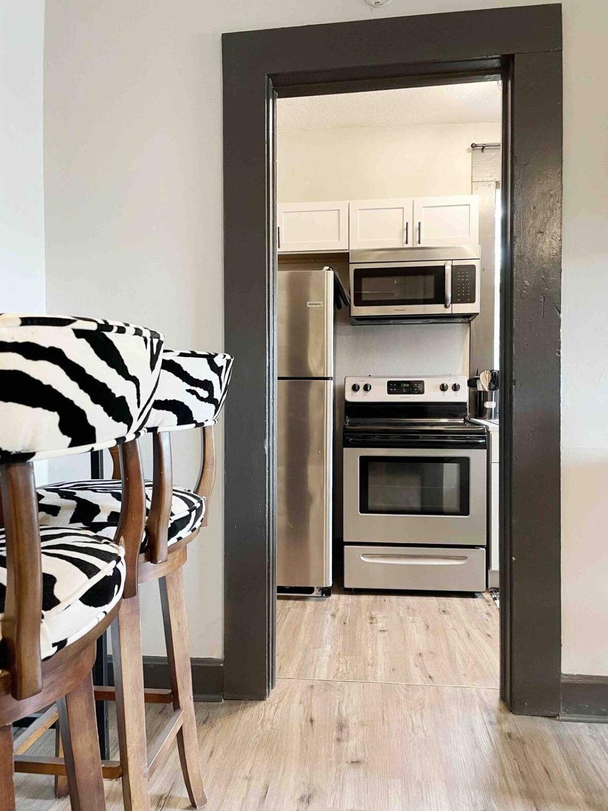 Indiana Apartment *
