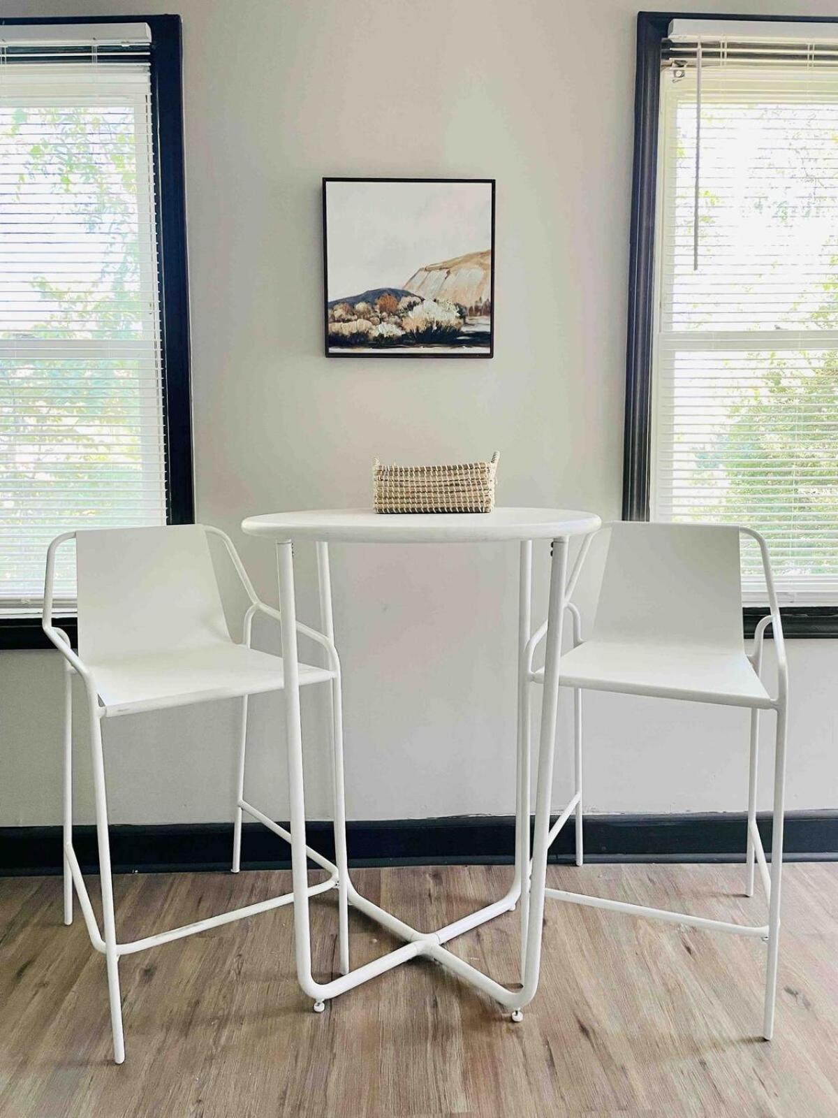 Indiana Apartment *