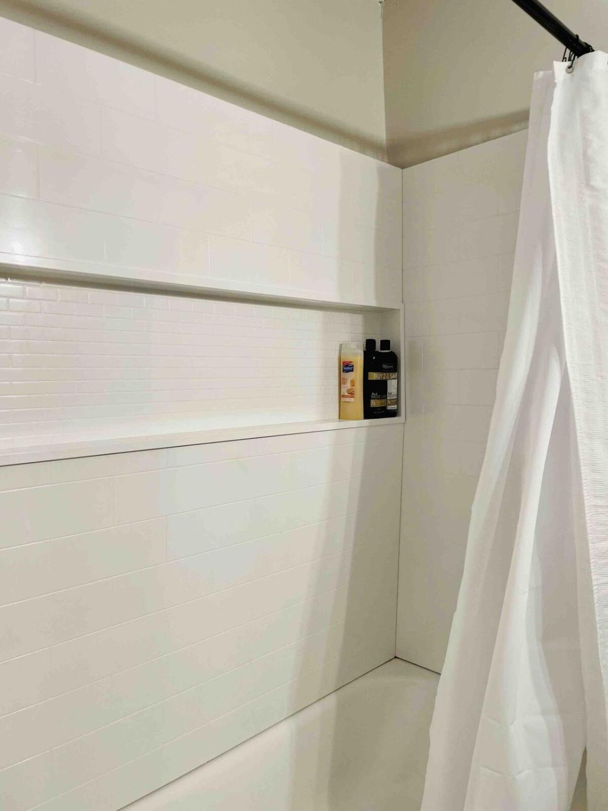 Indiana Apartment *